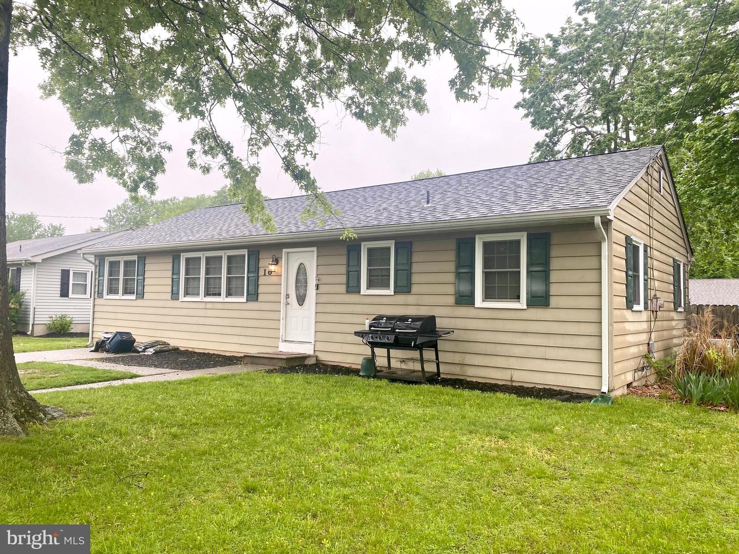 18 Rutgers Rd, Pennsville, NJ 08070 - MLS NJSA2007478 - Coldwell Banker