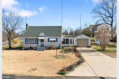 1402 Kings Highway, Pilesgrove, NJ 08098 - Photo 1