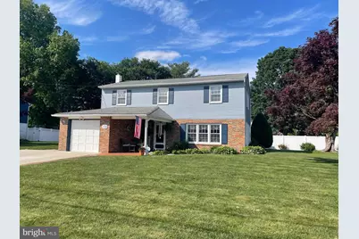 152 Highland Avenue, Pennsville, NJ 08070 - Photo 1