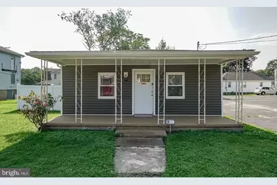 542 N Broadway, Pennsville Township, NJ 08023 - Photo 1