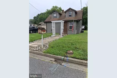 4 Dunlap Avenue, Pennsville, NJ 08070 - Photo 1