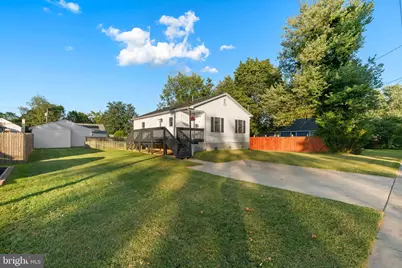 42 Lakeview Avenue, Pennsville, NJ 08070 - Photo 1