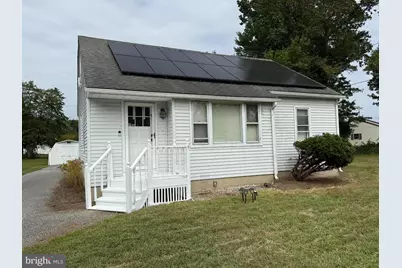 18 Cedar Street, Pennsville, NJ 08070 - Photo 1