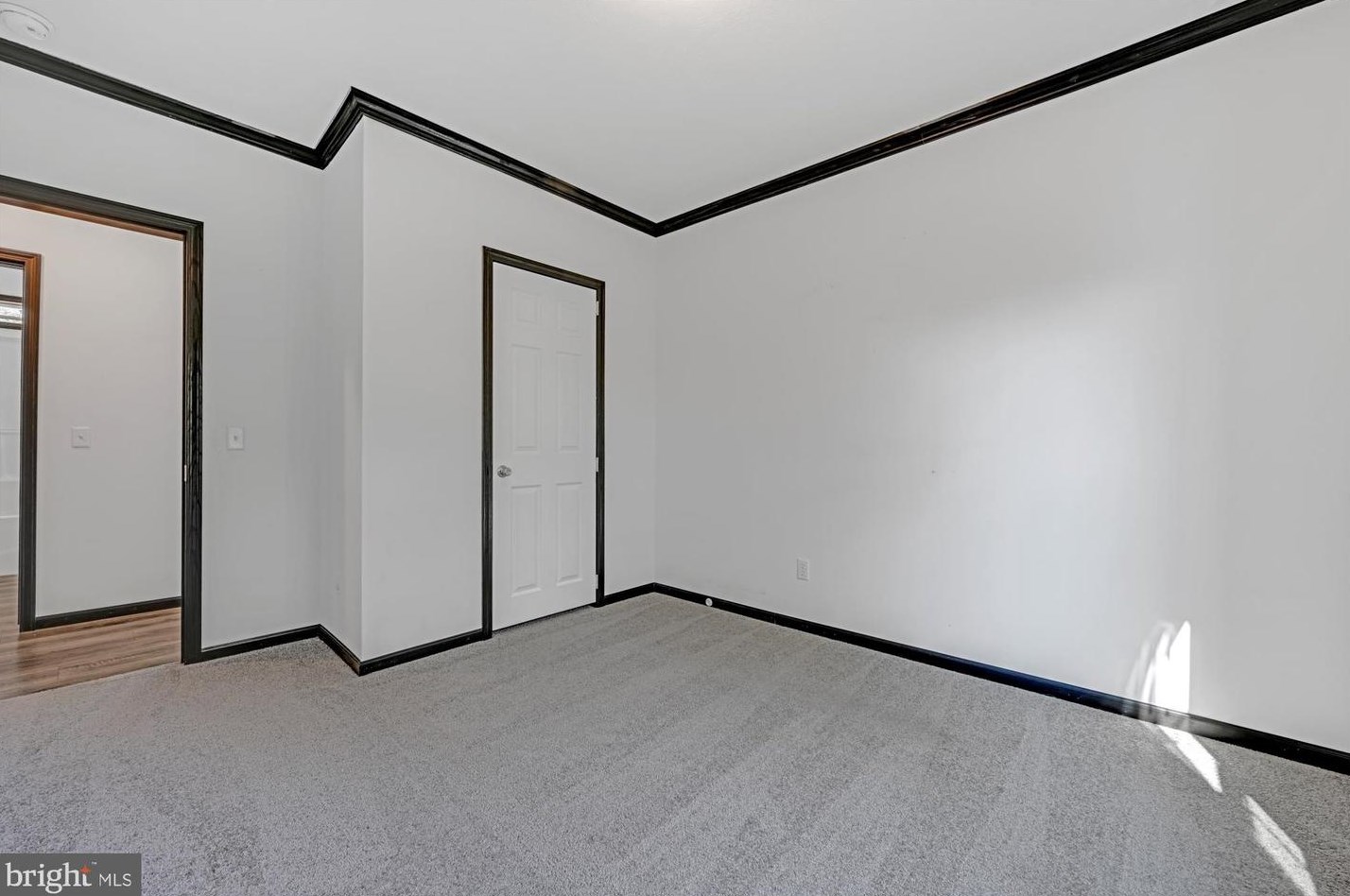 513 Bulletway, Abbottstown PA  17301-9604 exterior