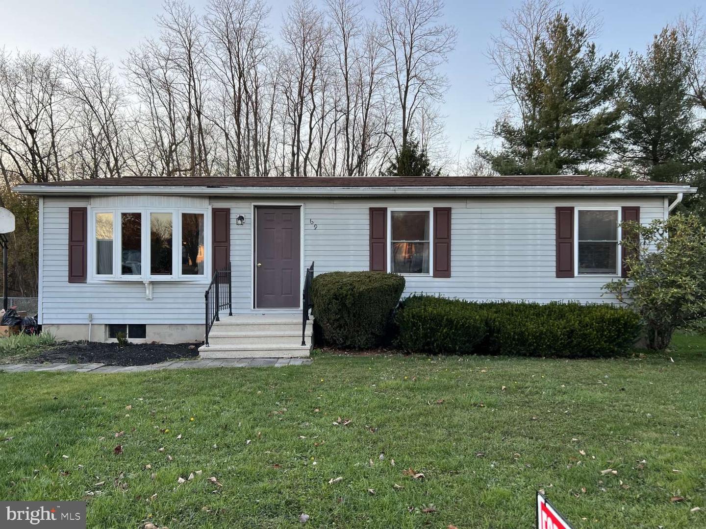 69 E Locust Ln, New Oxford, PA 17350 MLS PAAD2007352 Coldwell Banker