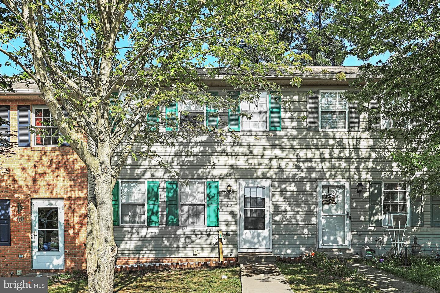 20 Oxwood Cir, New Oxford, PA 17350 MLS PAAD2010614 Coldwell Banker