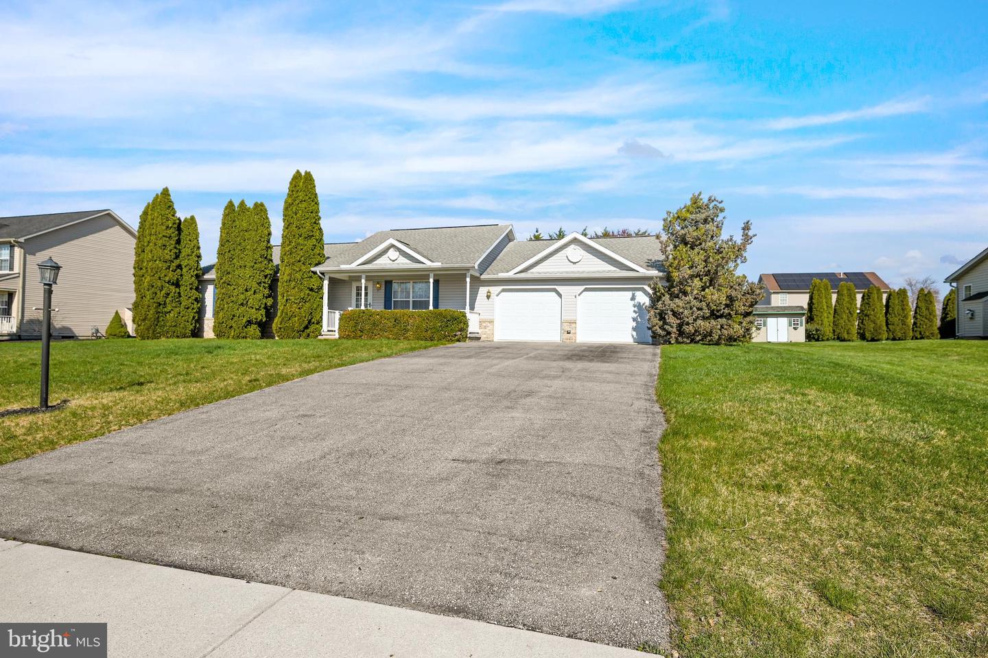 32 Rosecroft Run, Hanover, PA 17331 MLS PAAD2012348 Coldwell Banker