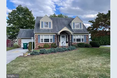 998 Highland Avenue, Gettysburg, PA 17325 - Photo 1