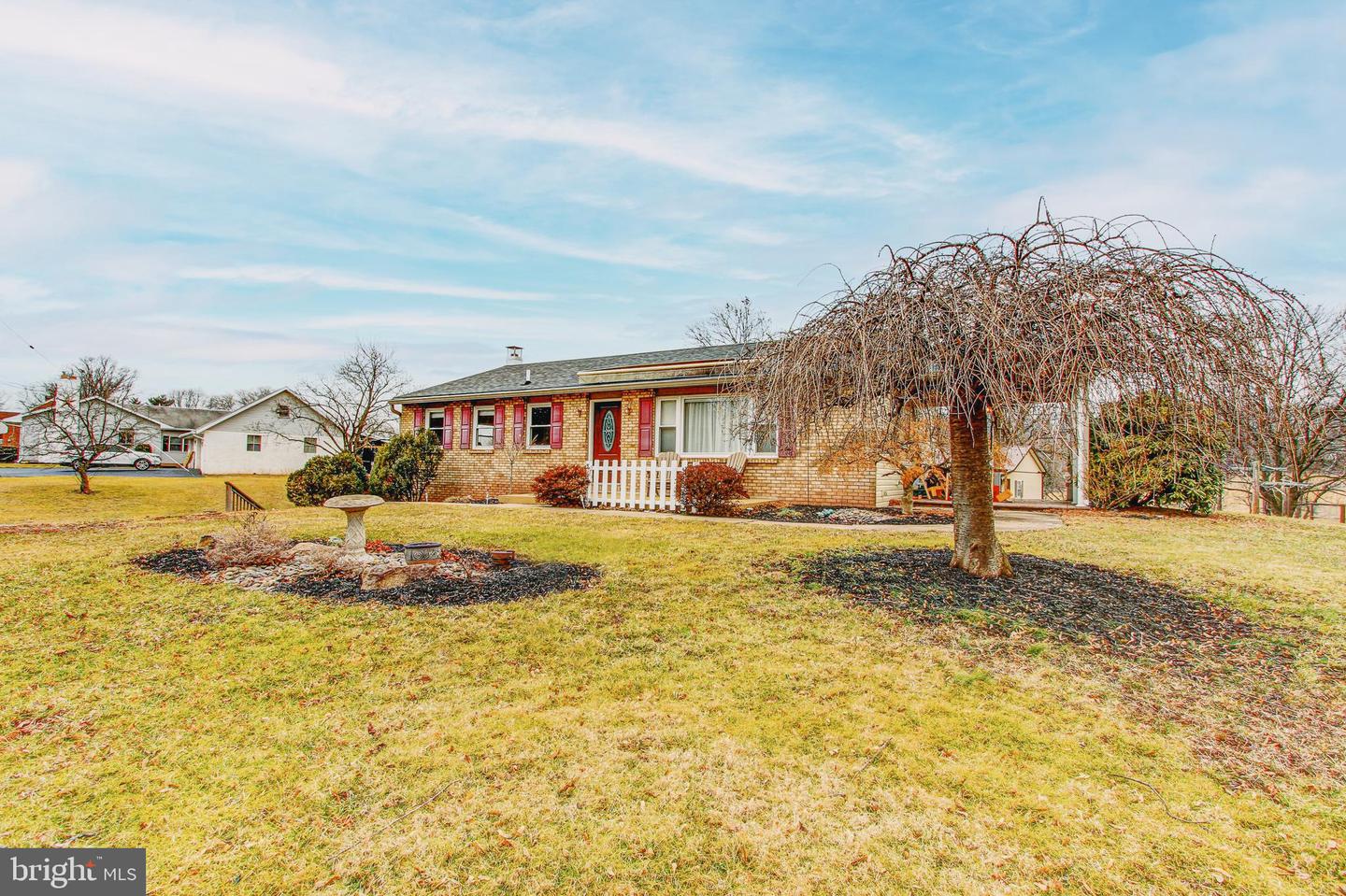 149 Red Corner Rd, Douglassville, PA 19518 MLS PABK2012122 Coldwell