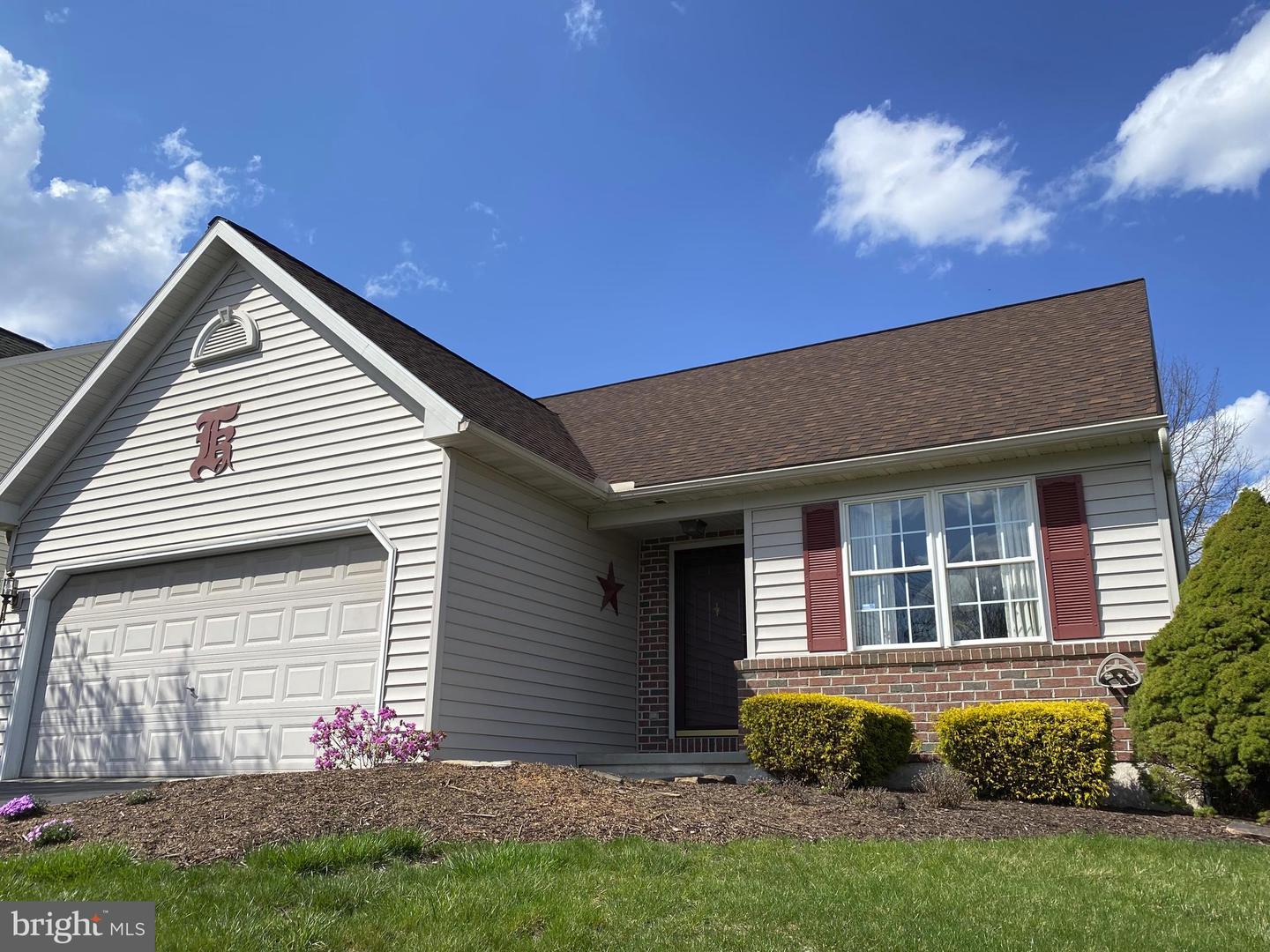 18 Doe Run, Shillington, PA 19607 MLS PABK2014042 Coldwell Banker