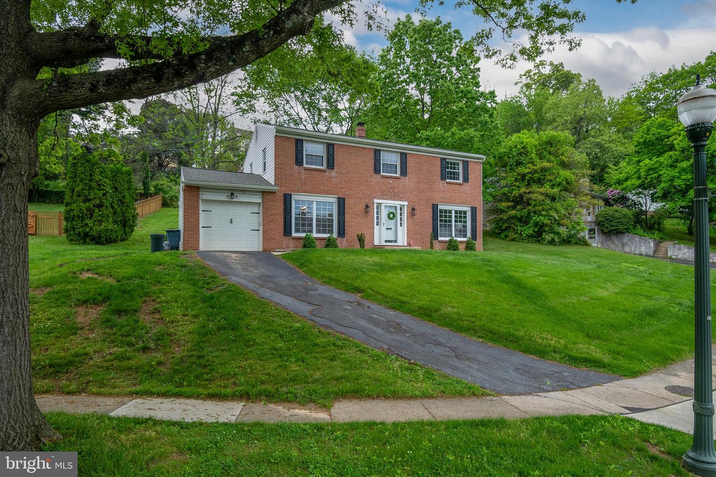 25 Wyomissing Hills Blvd, Wyomissing Hills, PA 19609 MLS PABK2015954