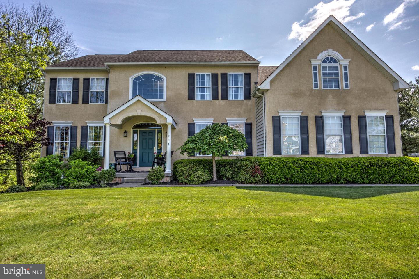 201 Applewood Dr, Douglassville, PA 19518 MLS PABK2016452 Coldwell