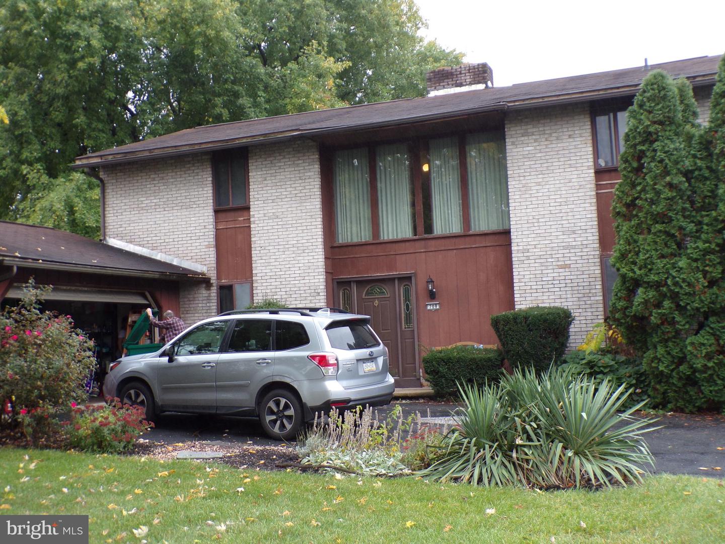 708 N Maple St, Fleetwood, PA 19522 MLS PABK2023214 Coldwell Banker