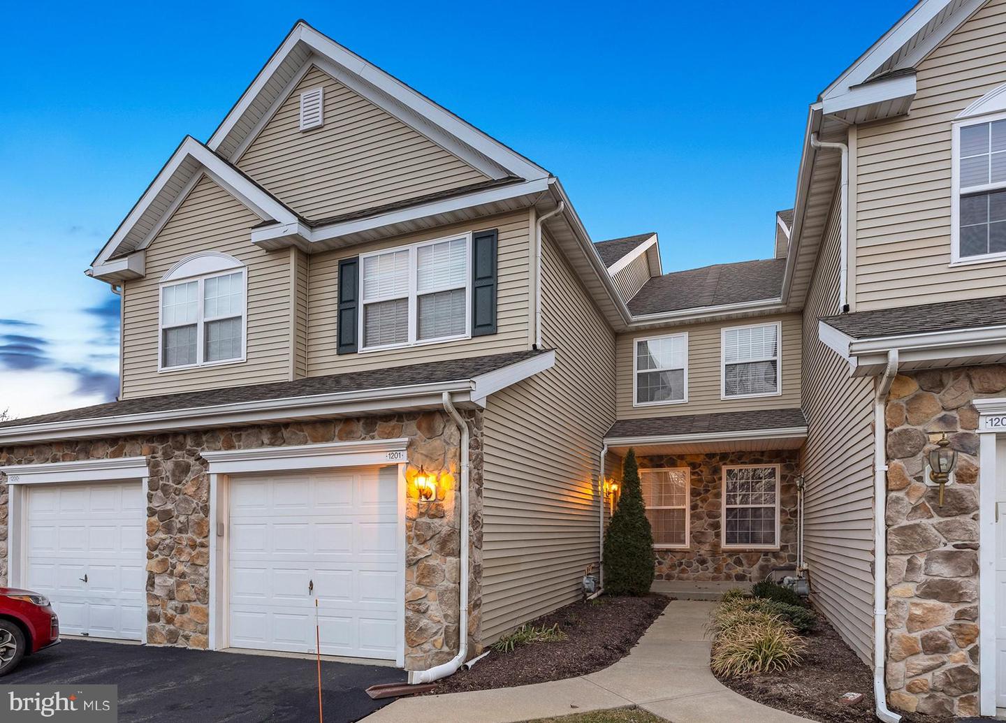 1201 Chatham Dr, PA 19543 MLS PABK2026266 Coldwell Banker