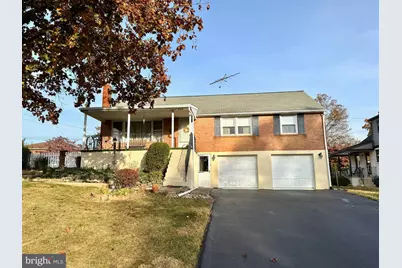 607 Acacia Avenue, Reading, PA 19605 - Photo 1