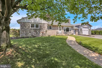 541 Floret Avenue, Reading, PA 19605 - Photo 1