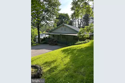 344 N Galen Hall Road, Wernersville, PA 19565 - Photo 1