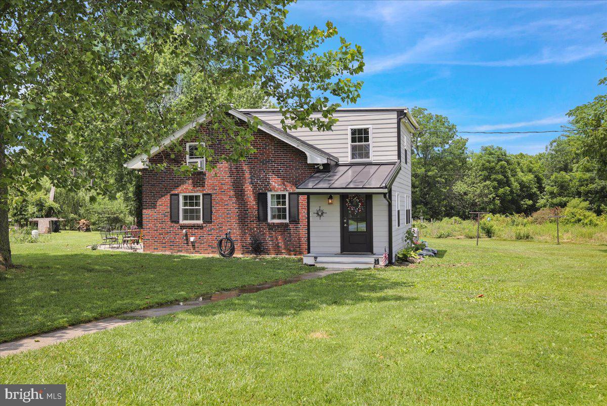 242 Snyder Rd, Oley, PA 19547 - MLS PABK2059284 - Coldwell Banker