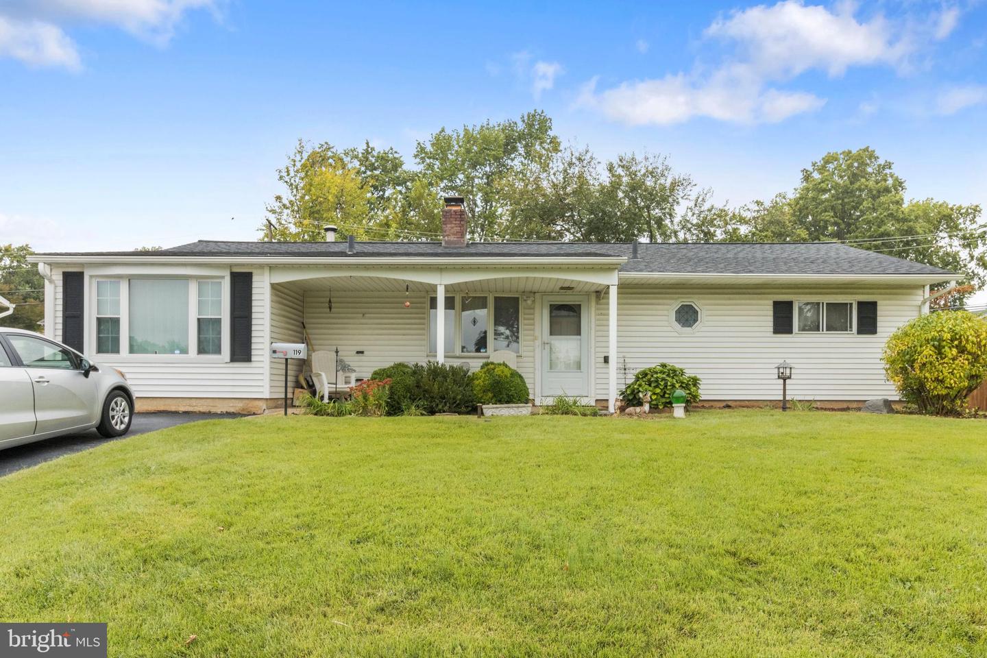 119 Thornridge Dr, Levittown, PA 19054 MLS PABU2000113 Coldwell Banker