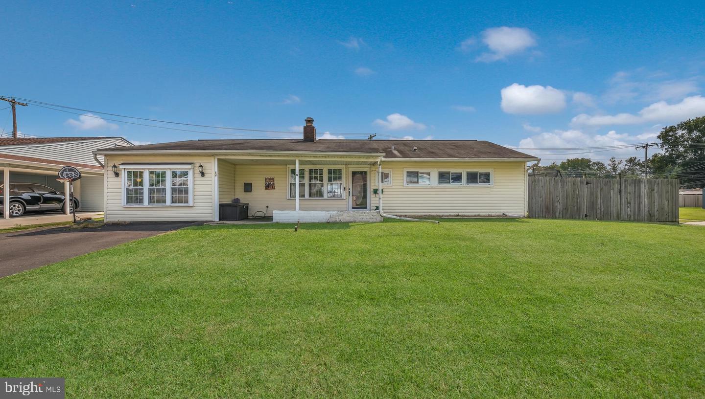 64 Thornridge Dr, Levittown, PA 19054 MLS PABU2007718 Coldwell Banker