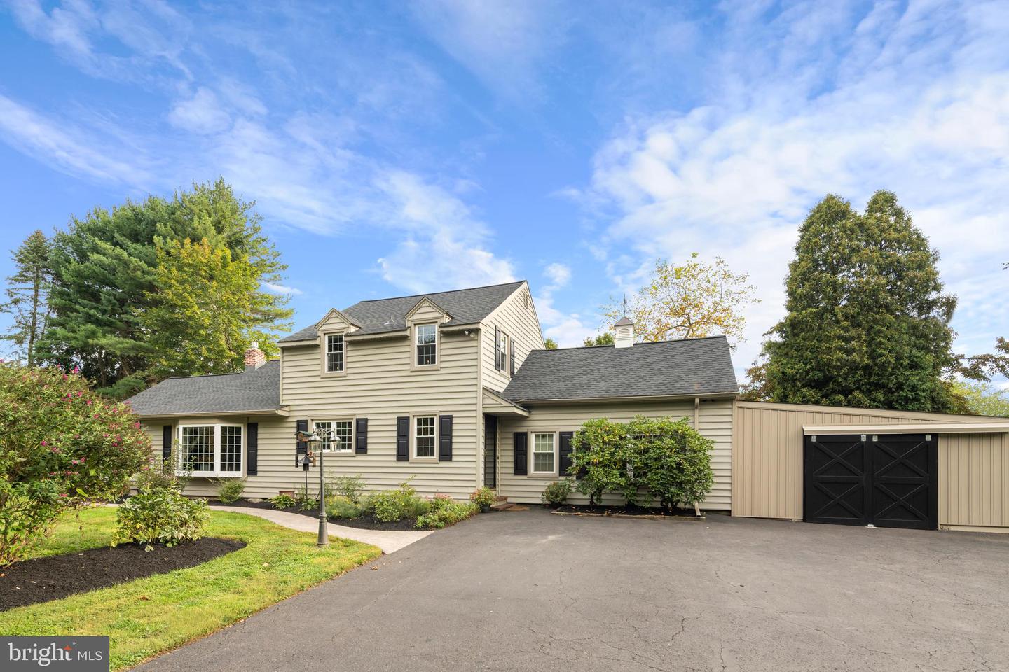 120 Woodhill Rd, Newtown, PA 18940 MLS PABU2008890 Coldwell Banker