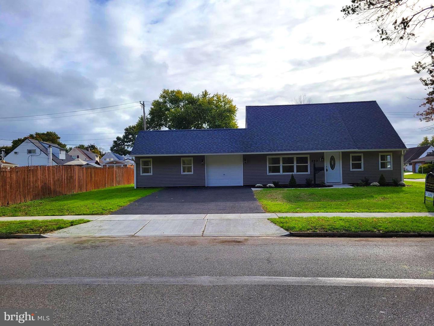 262 Mill Dr, Levittown, PA 19056 MLS PABU2010732 Coldwell Banker