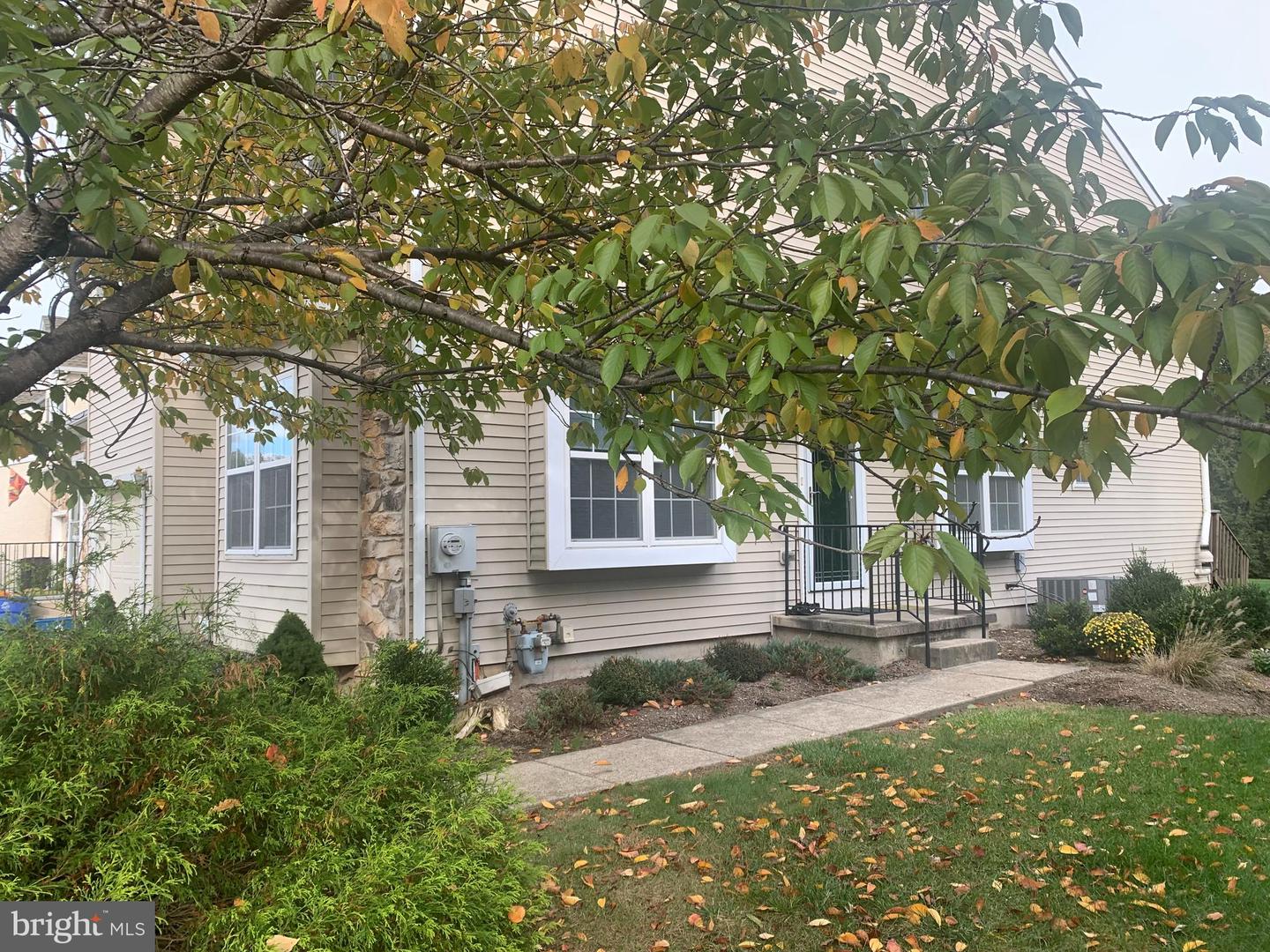 1470 Sweetbriar Dr, Jamison, PA 18929 MLS PABU2011136 Coldwell Banker