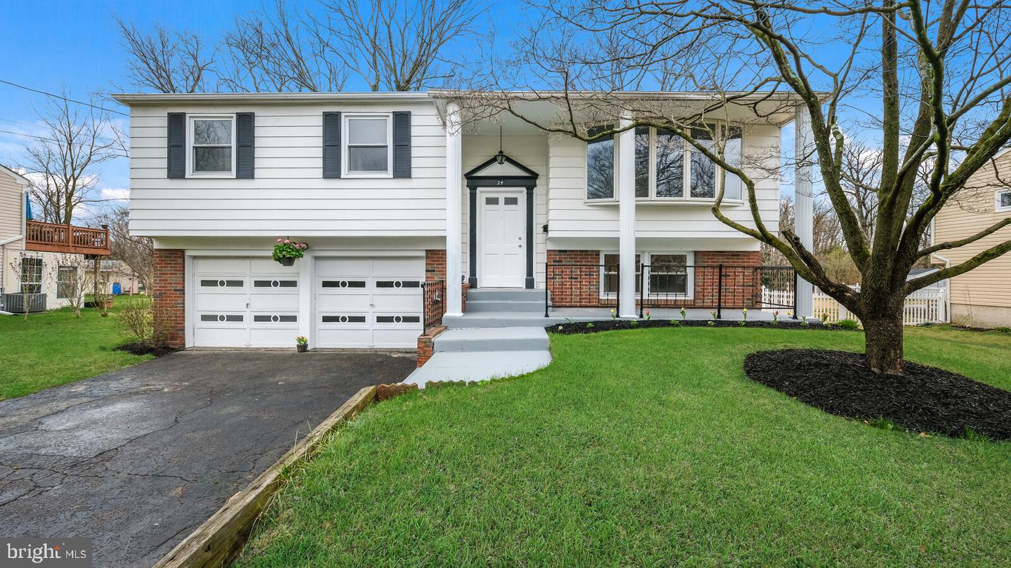24 Maplevale Dr, Yardley, PA 19067 MLS PABU2023690 Coldwell Banker