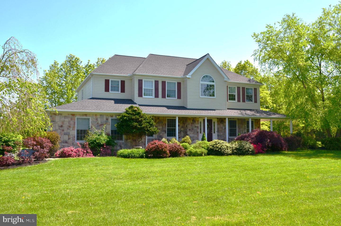 6125 Swamp Rd, Fountainville, PA 18923 MLS PABU2024646 Coldwell Banker