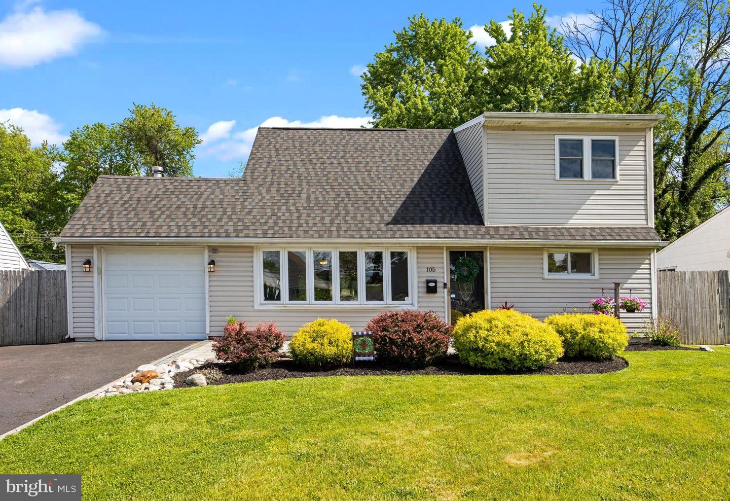 105 Mill Dr, Levittown, PA 19056 MLS PABU2026430 Coldwell Banker