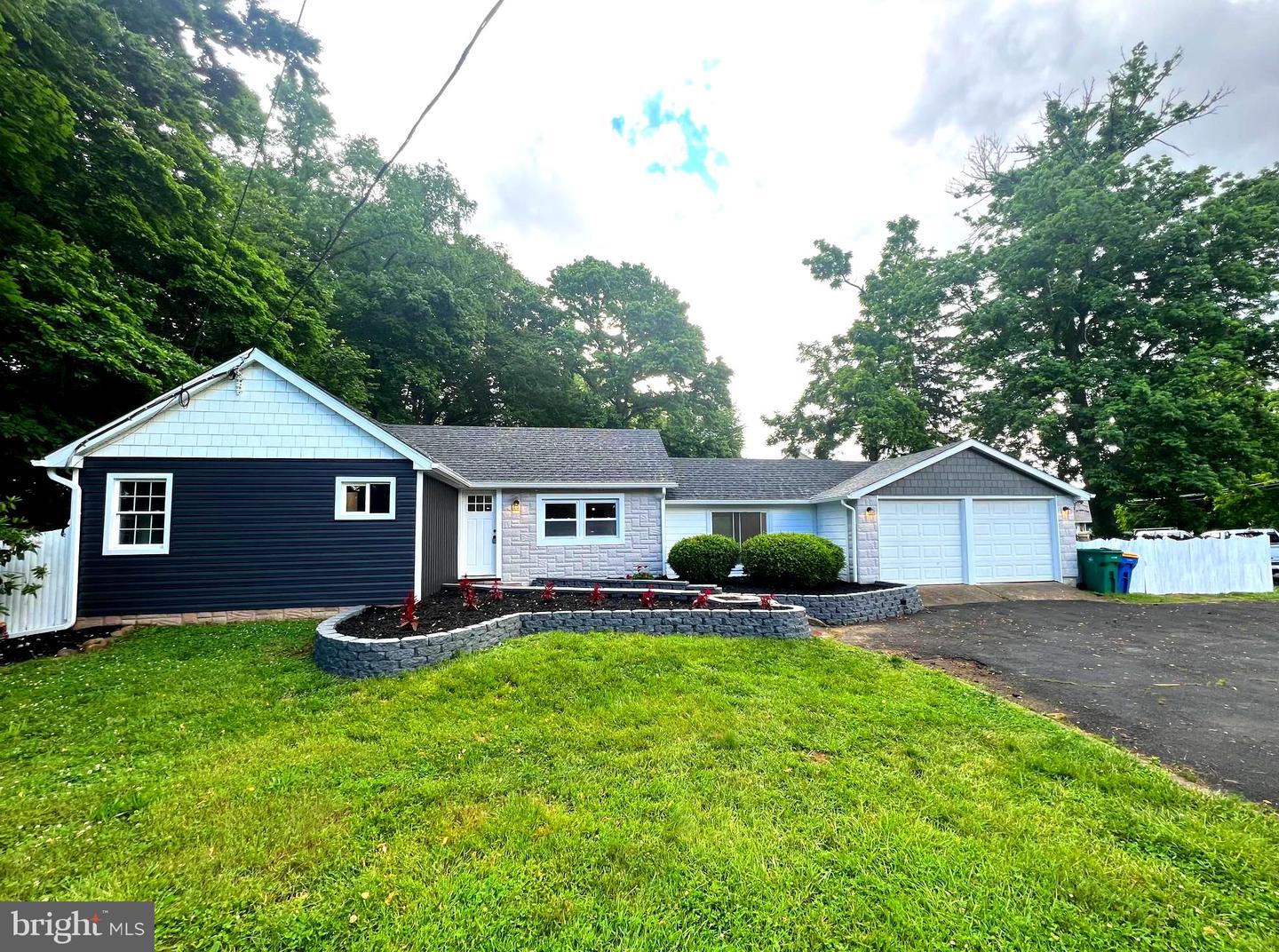 1002 Newportville Rd, Croydon, PA 19021 MLS PABU2028034 Coldwell Banker