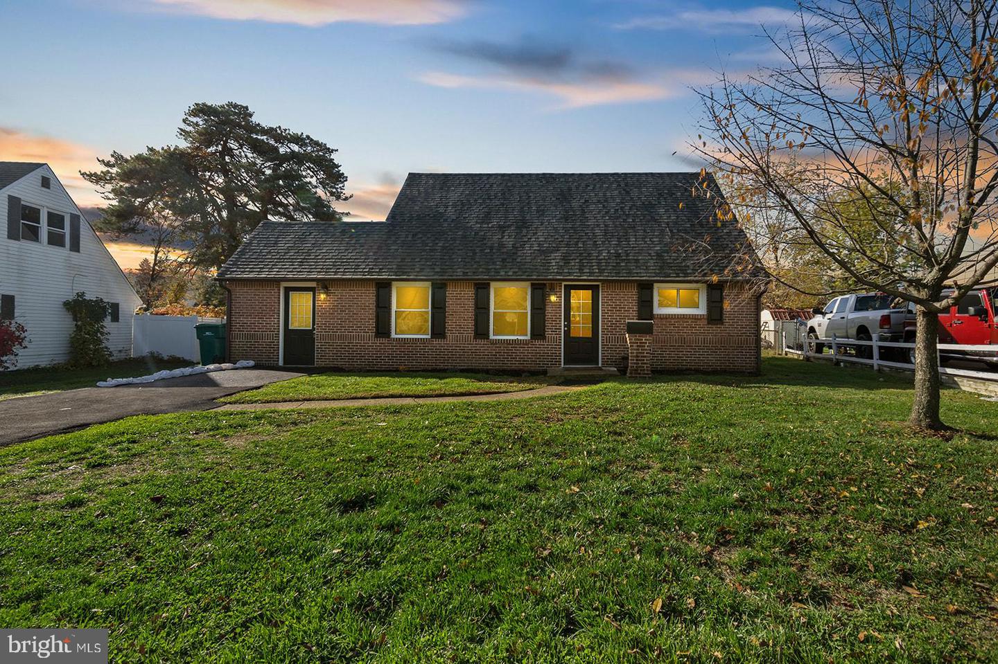 21 Plumtree Rd, Levittown, PA 19056 MLS PABU2028244 Coldwell Banker