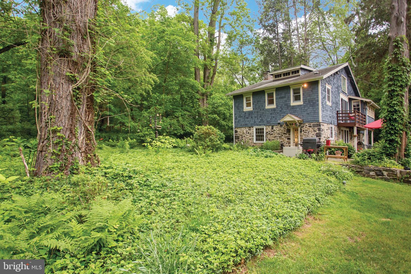 25 Bridge Four Ln, Pipersville, PA 18947 MLS PABU2028284 Coldwell