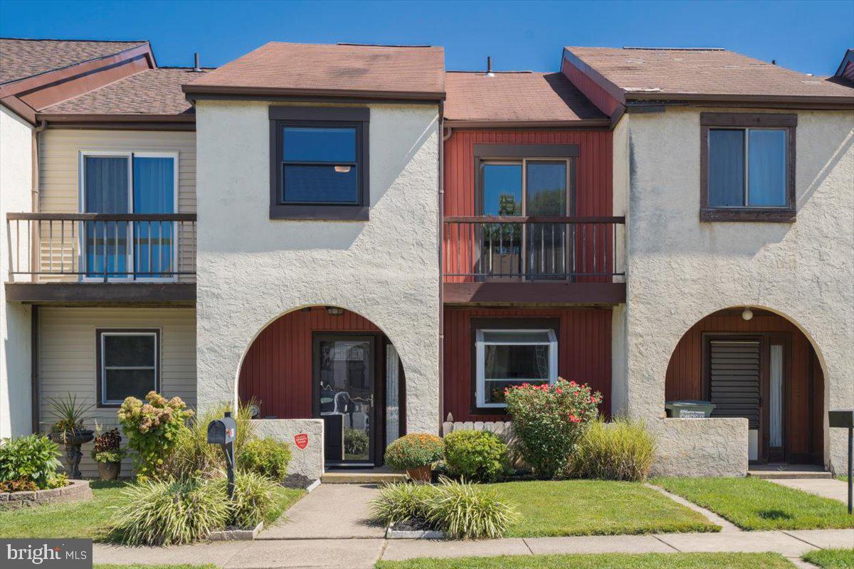 250 Bradley Ct, Holland, PA 18966 MLS PABU2035932 Coldwell Banker