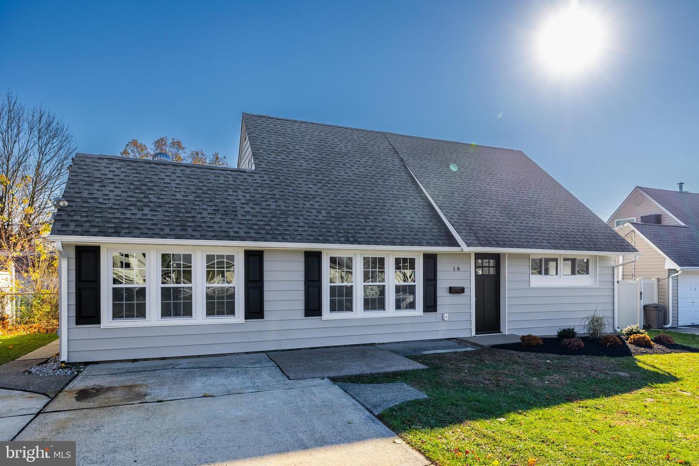 18 Viewpoint Ln, Levittown, PA 19054 MLS PABU2039964 Coldwell Banker