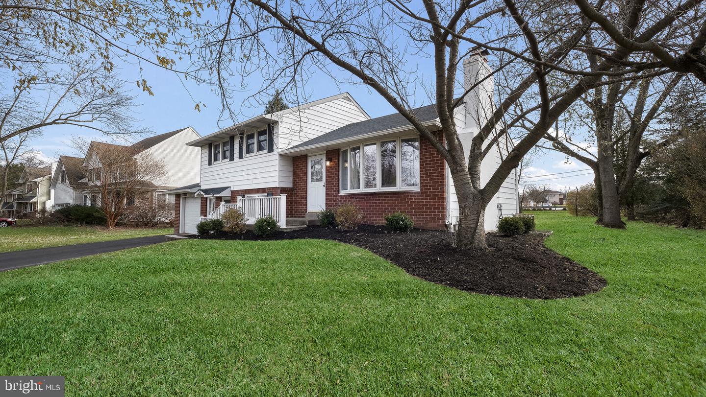 2163 Wayne Dr, Jamison, PA 18929 MLS PABU2040340 Coldwell Banker