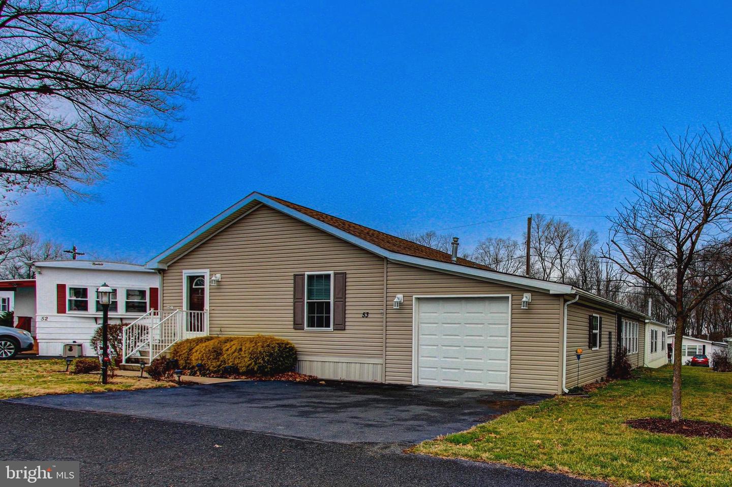 53 Country View Ln, Chalfont, PA 18914 MLS PABU2043984 Coldwell Banker