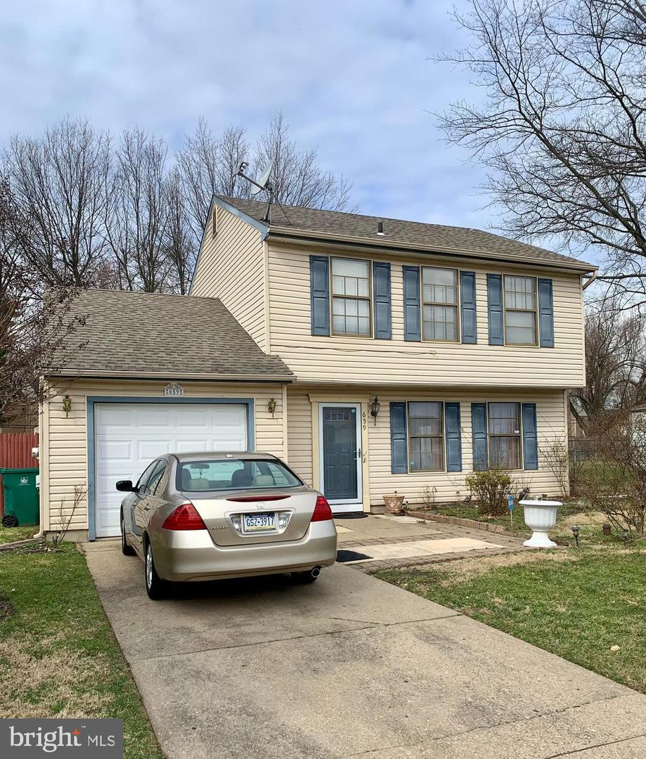 659 S Queen Anne Dr, Fairless Hills, PA 19030 MLS PABU2043994