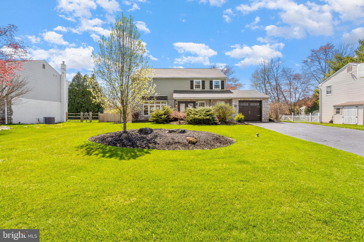 420 Dogwood Dr, Southampton, PA 18966 MLS PABU2044564 Coldwell Banker