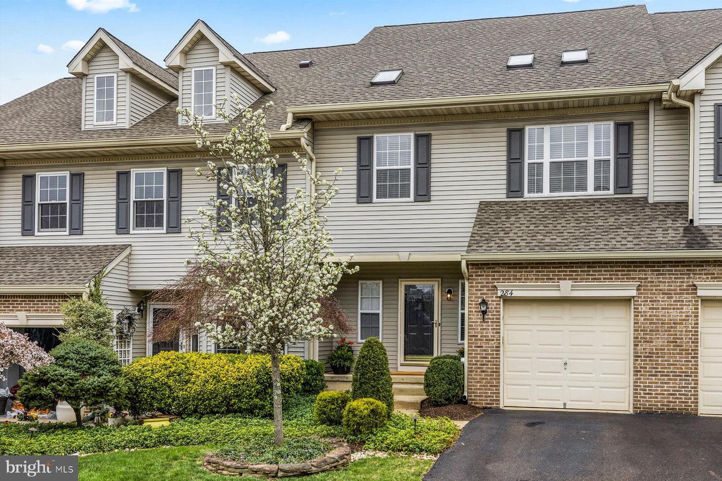 284 Deerfield Ct, New Hope, PA 18938 MLS PABU2045380 Coldwell Banker