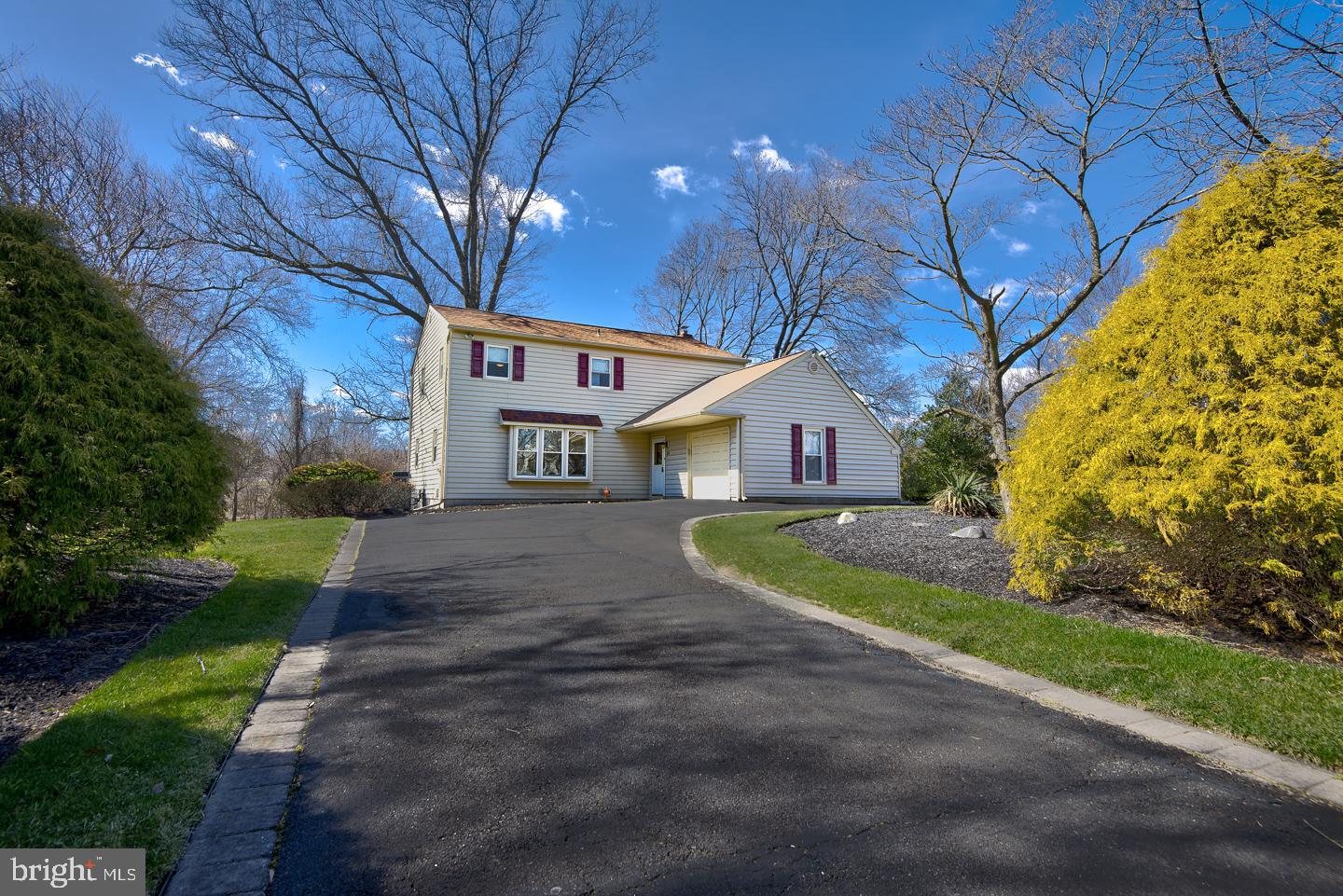 24 W Elizabeth Ln, Richboro, PA 18954 MLS PABU2045508 Coldwell Banker