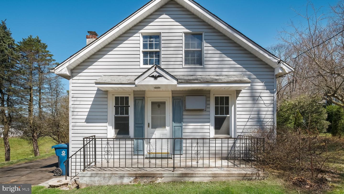 3061 Swamp Rd, Doylestown, PA 18901 MLS PABU2046506 Coldwell Banker