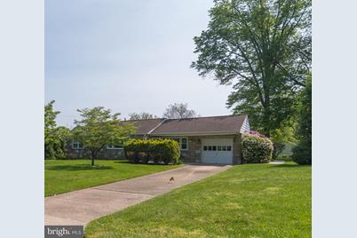 810 Bluebell Road - Photo 1