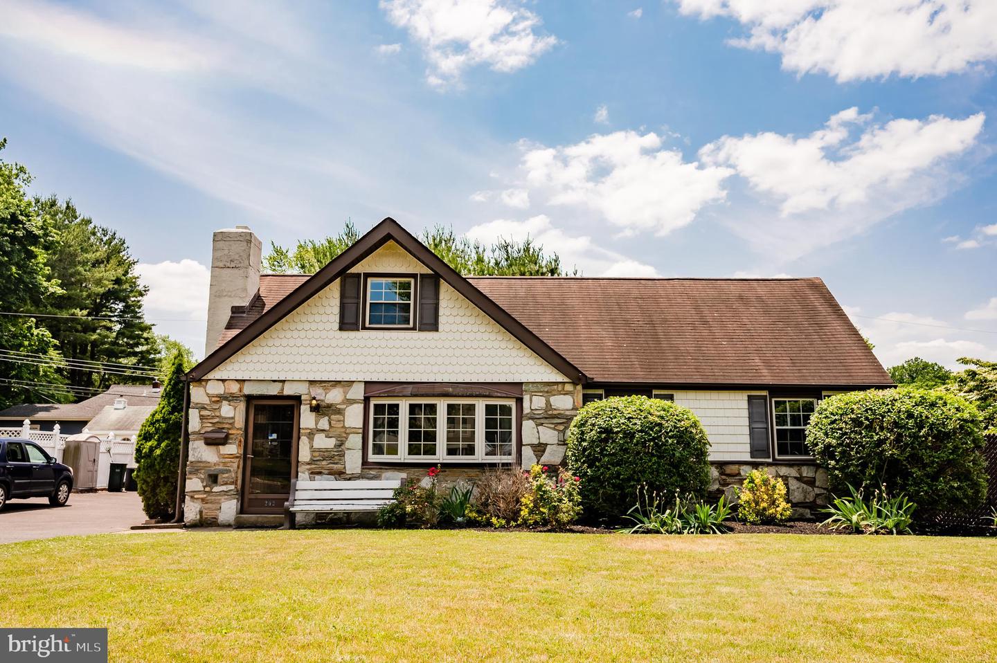 202 Paul Ln, Warminster, PA 18974 MLS PABU2051966 Coldwell Banker