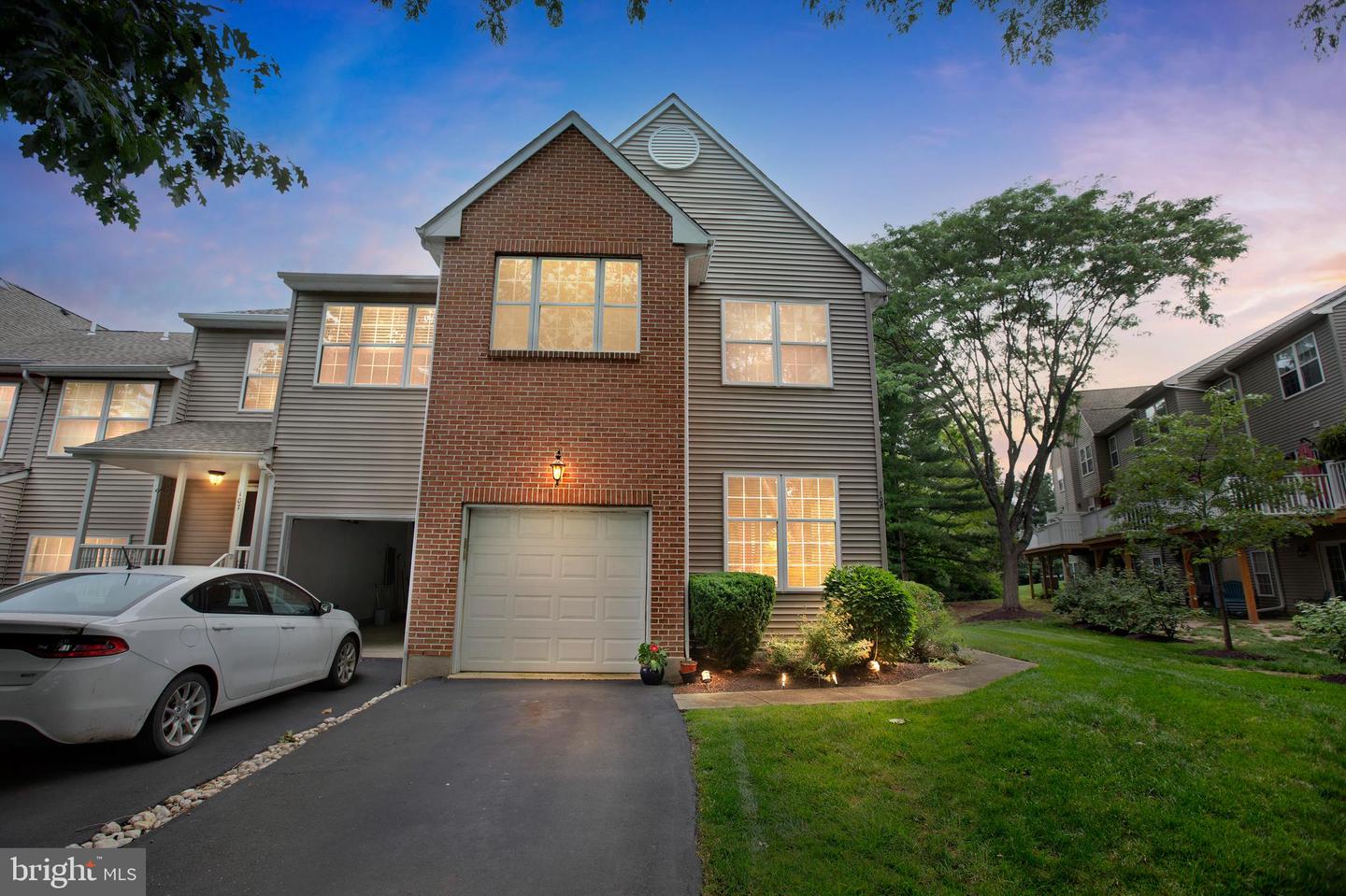 108 Gate Ln, Doylestown, PA 18901 MLS PABU2052864 Coldwell