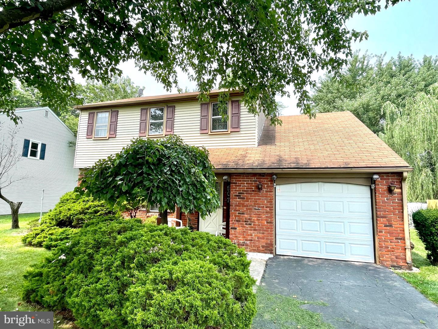 507 S Queen Anne Dr, Fairless Hills, PA 19030 MLS PABU2053218