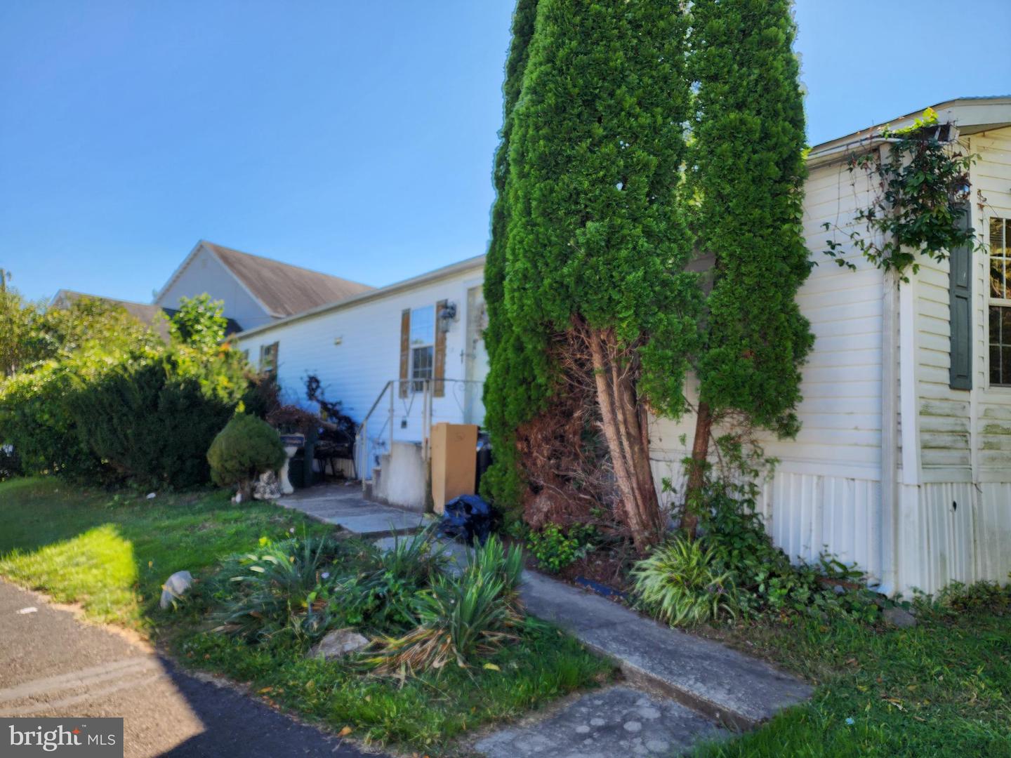 2304 Brownsville Rd, FeastervilleTrevose, PA 19053 MLS PABU2056462