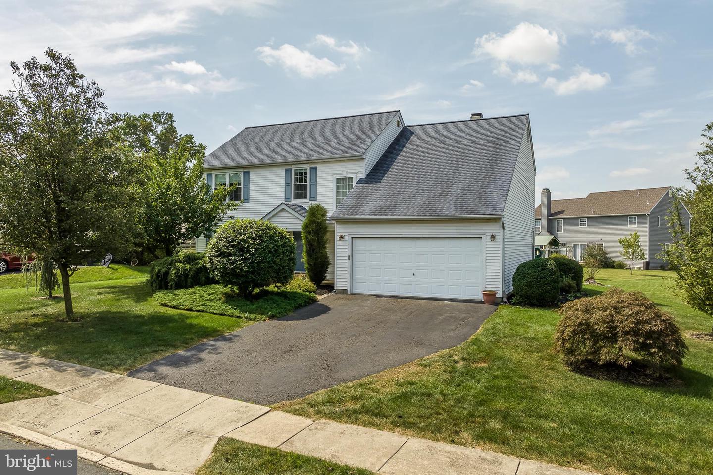 1247 Colonial Dr, Quakertown, PA 18951 MLS PABU2056750 Coldwell Banker