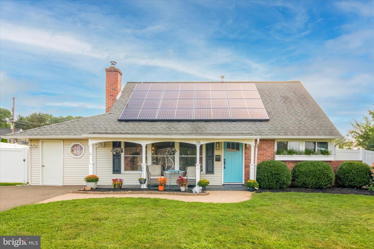 28 Trellis Rd, Levittown, PA 19056 MLS PABU2057290 Coldwell Banker