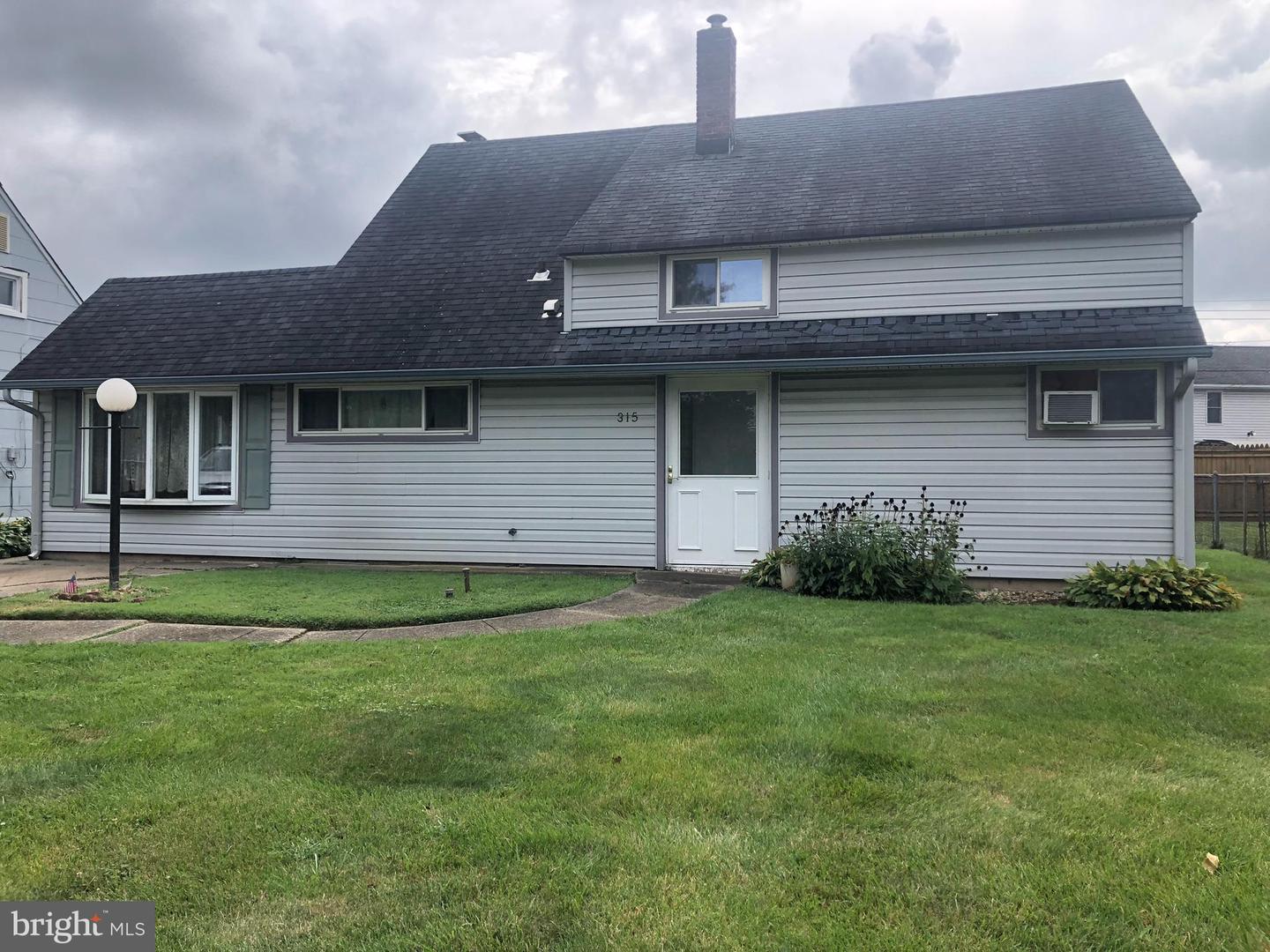 315 Appletree Dr, Levittown, PA 19055 MLS PABU2057306 Coldwell Banker
